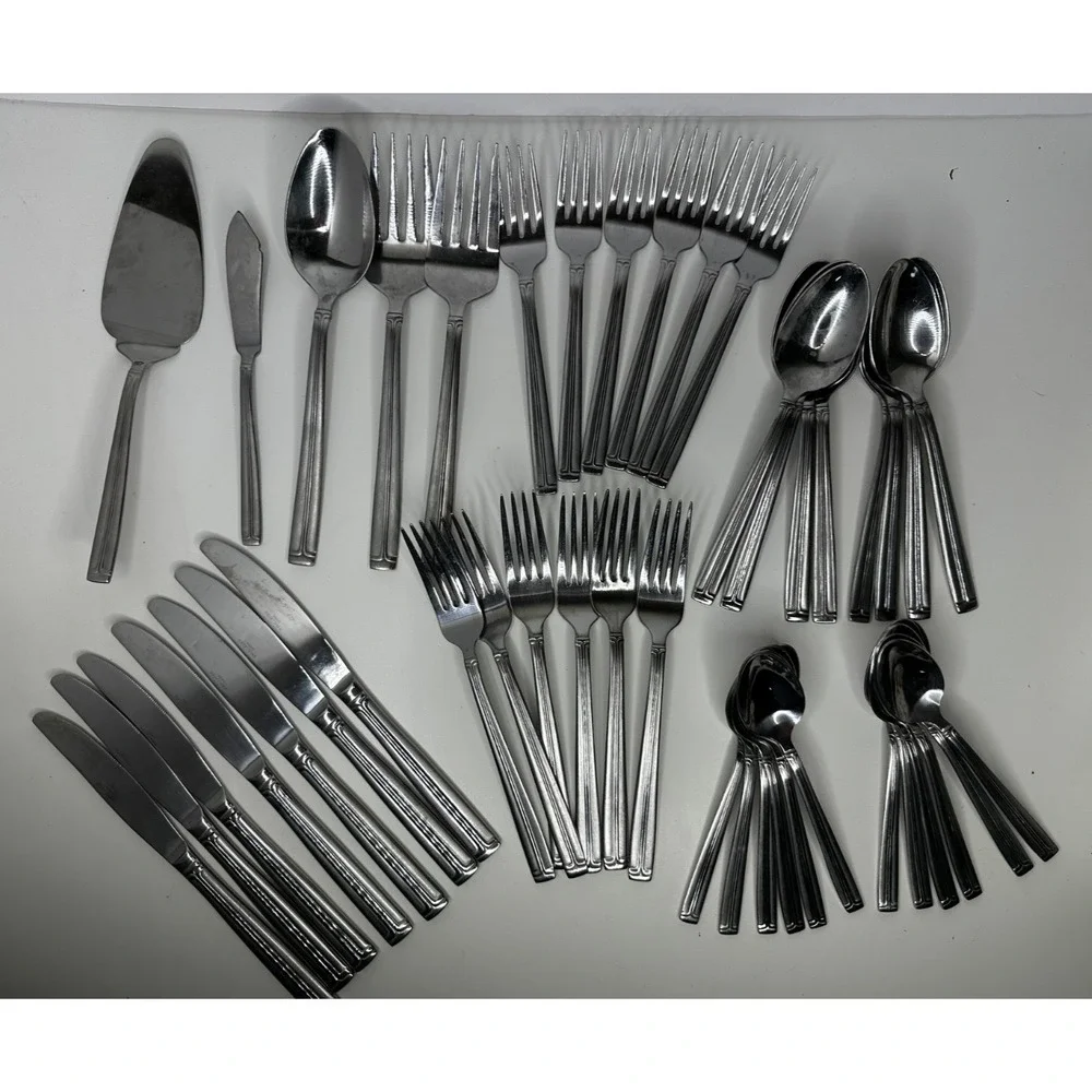 Wallace WAS244 Center Line Satin & Glossy Stainless Flatware Lot 44 Pieces